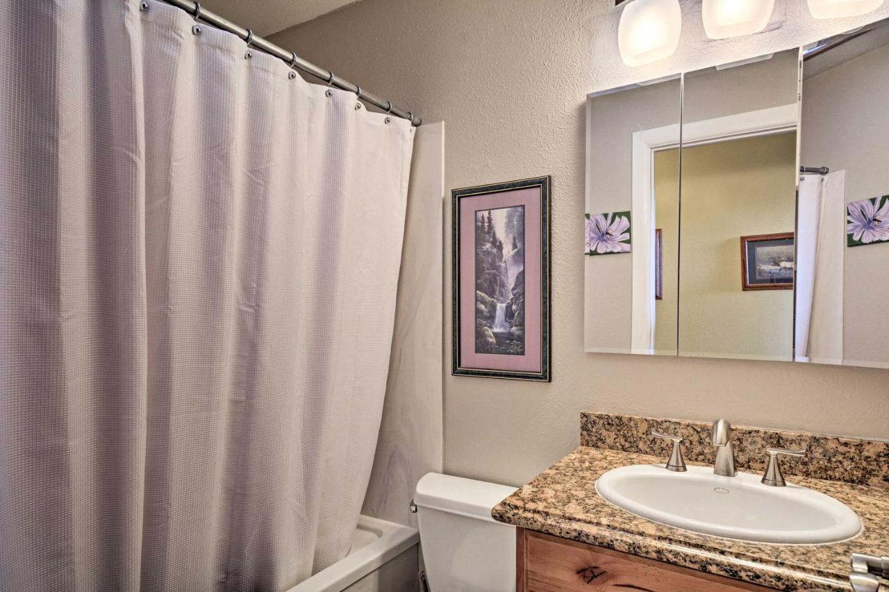 Flagstaff Townhome - Walk To Country Club And Pools! Zewnętrze zdjęcie