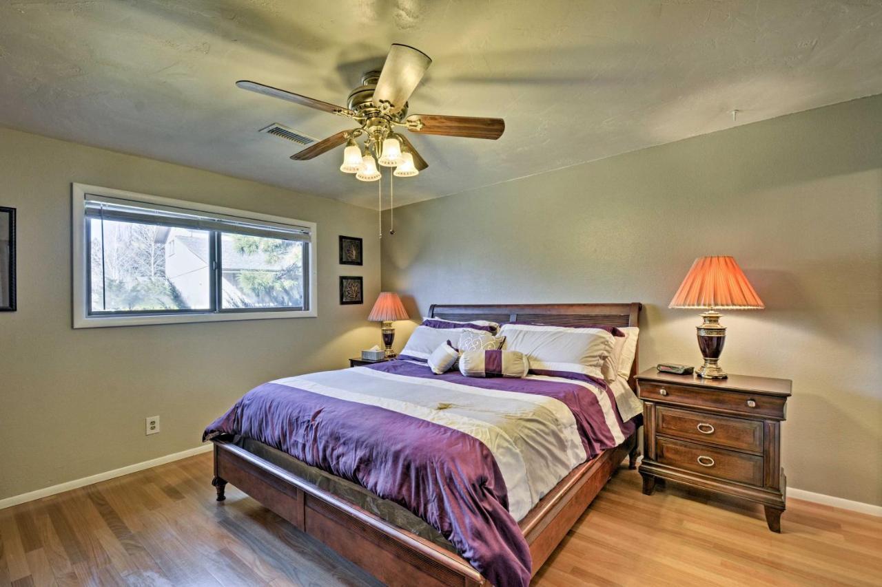 Flagstaff Townhome - Walk To Country Club And Pools! Zewnętrze zdjęcie